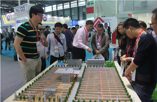 集中式與分布式并駕齊驅(qū) 降成本與提效率齊抓共舉——北京能高2014 SNEC成果展(圖4) 集中式與分布式并駕齊驅(qū) 降成本與提效率齊抓共舉——北京能高2014 SNEC成果展(圖4)