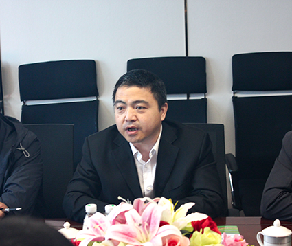 鑲黃旗主要領(lǐng)導(dǎo)蒞臨北京能高 共同探討新能源合作發(fā)展(圖3) 鑲黃旗主要領(lǐng)導(dǎo)蒞臨北京能高 共同探討新能源合作發(fā)展(圖3)